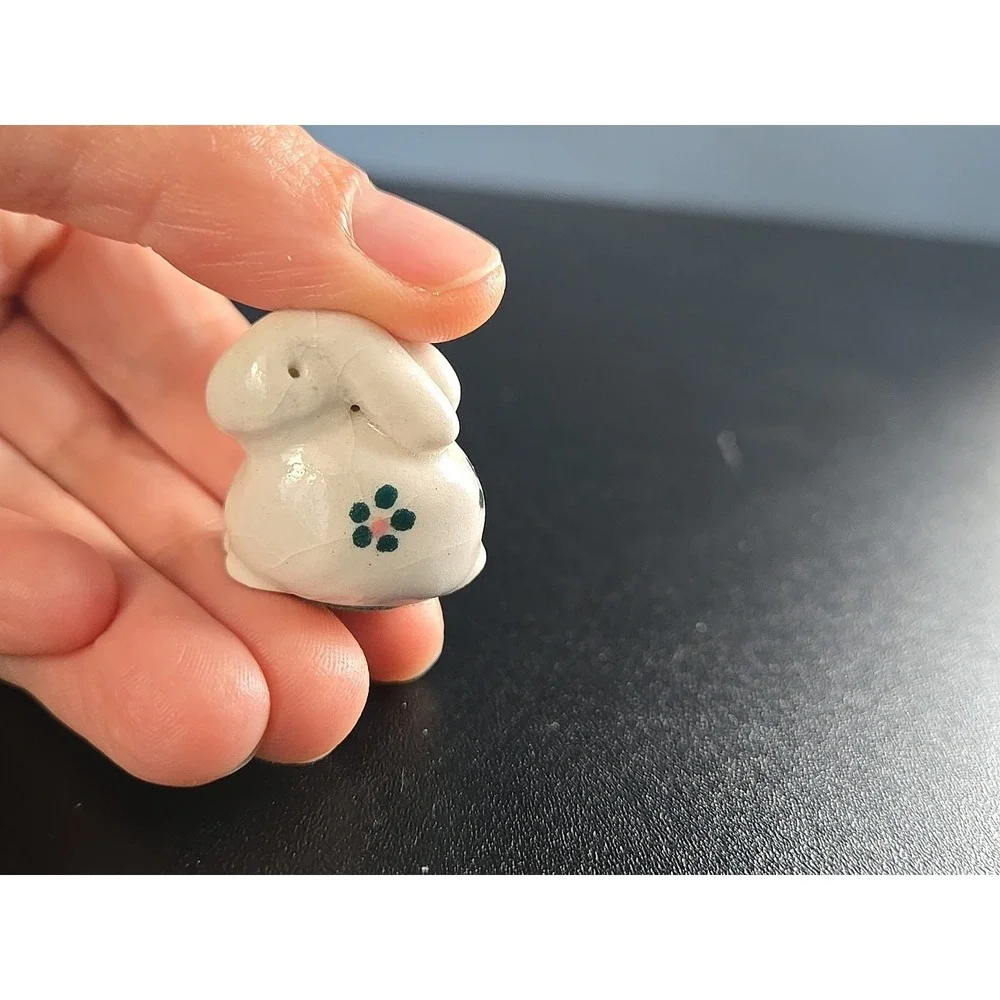 Vintage Miniature White w/‎ Red Ceramic Bunny Rabbit JAPAN 1